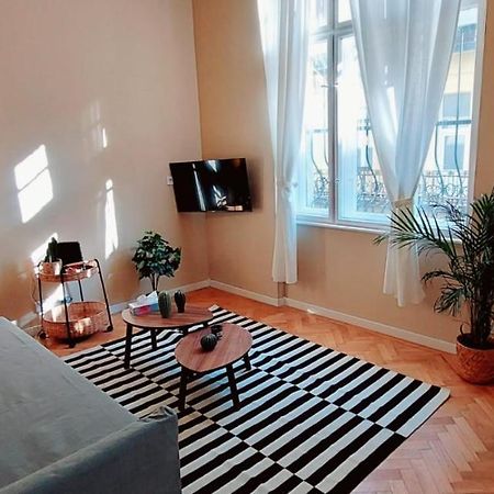 A+ Budapest Downtown Apartments Akacfa Eksteriør bilde