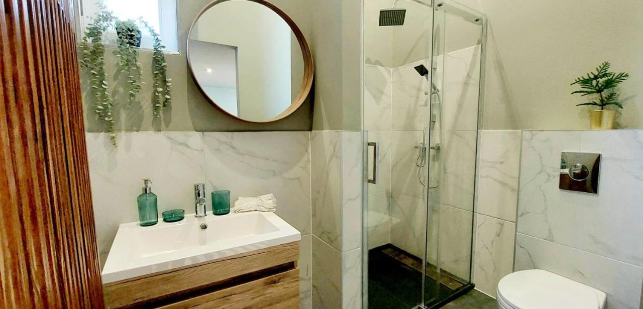 A+ Budapest Downtown Apartments Akacfa Eksteriør bilde